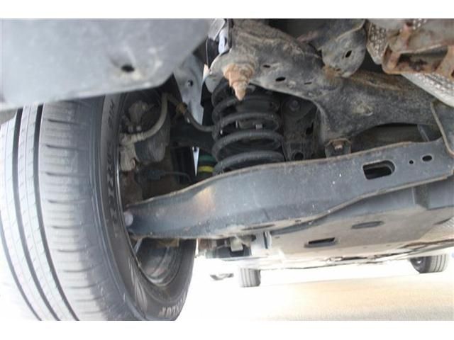 TOYOTA COROLLA SEDAN HYBRID 2019 Image 31