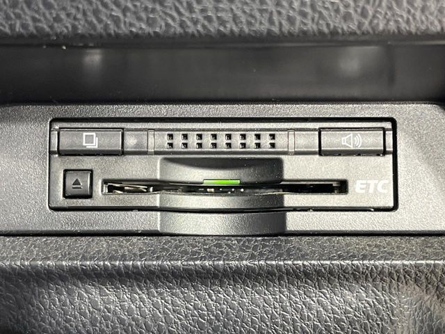 TOYOTA ESQUIRE HYBRID 2015 Image 31