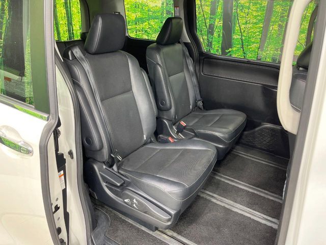 TOYOTA ESQUIRE HYBRID 2015 Image 31