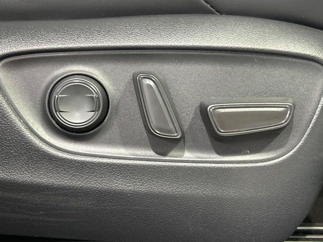 TOYOTA HARRIER HYBRID 2020 Image 31