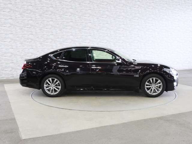 NISSAN FUGA HYBRID 2015 Image 31