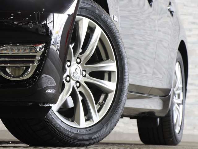 NISSAN FUGA HYBRID 2015 Image 31