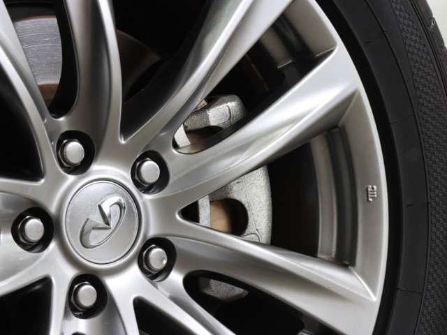 NISSAN FUGA HYBRID 2015 Image 31