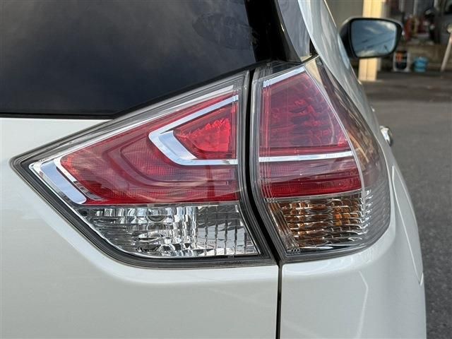 NISSAN X-TRAIL HYBRID 4WD 2015 Image 31