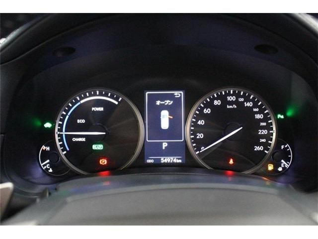 TOYOTA LEXUS NX300H AWD 2018 Image 31