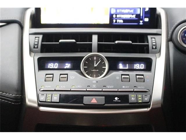 TOYOTA LEXUS NX300H AWD 2018 Image 31