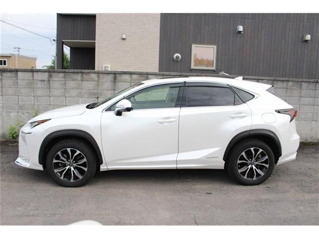 TOYOTA LEXUS NX300H AWD 2014 Image 31