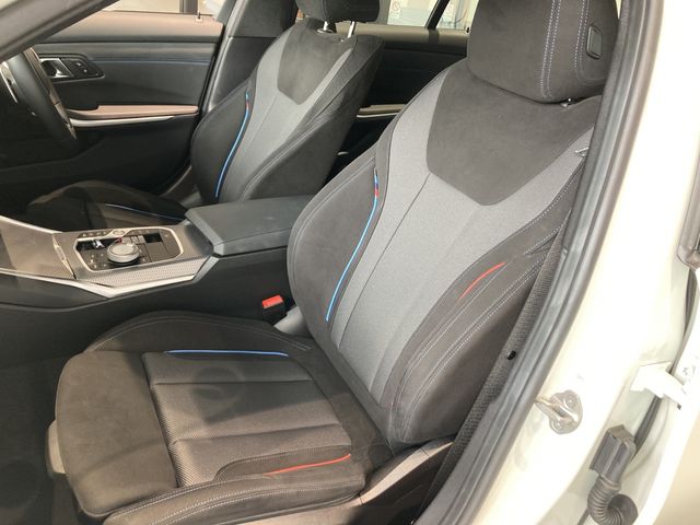 BMW 3SERIES SEDAN 2023 Image 31