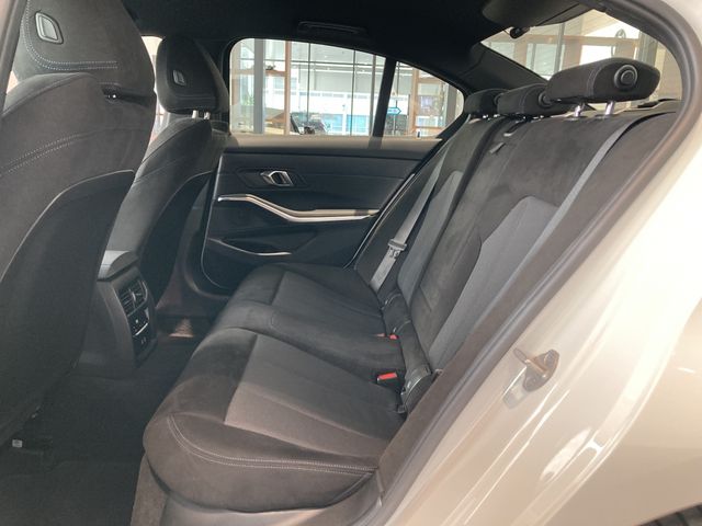 BMW 3SERIES SEDAN 2023 Image 31