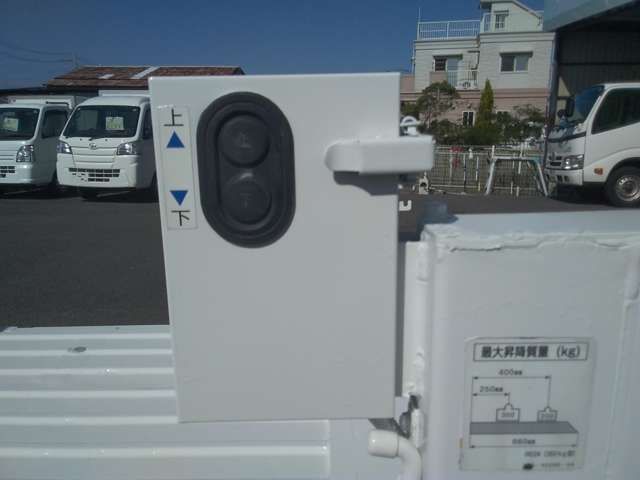 DAIHATSU HIJET TRUCK 4WD 2018 Image 31