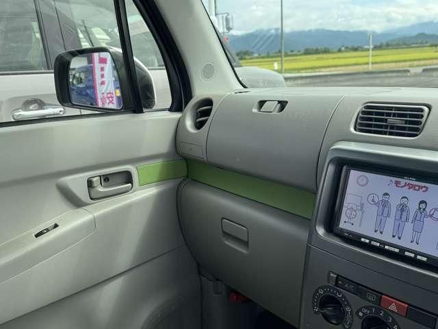 DAIHATSU MOVE CONTE 2014 Image 31