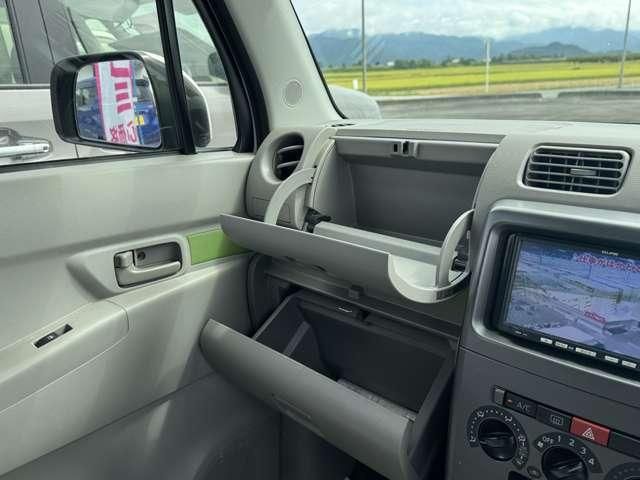 DAIHATSU MOVE CONTE 2014 Image 31