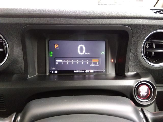 HONDA N BOX CUSTOM 2024 Image 31