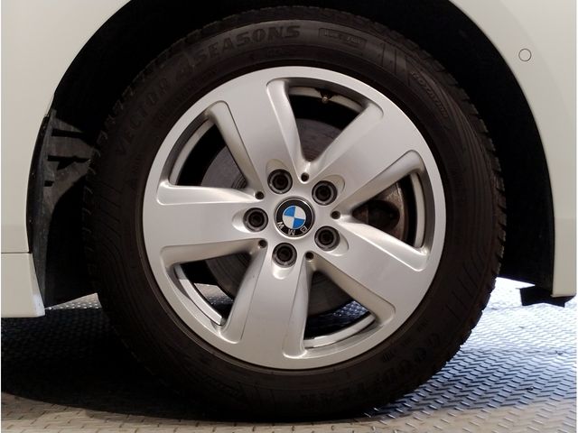 BMW 1SERIES 2021 Image 31