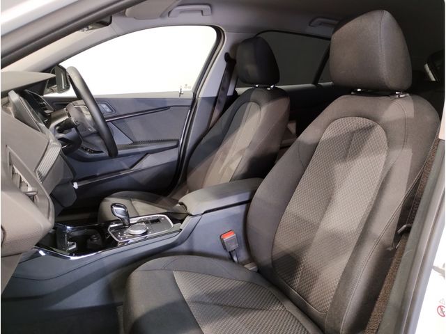 BMW 1SERIES 2021 Image 31