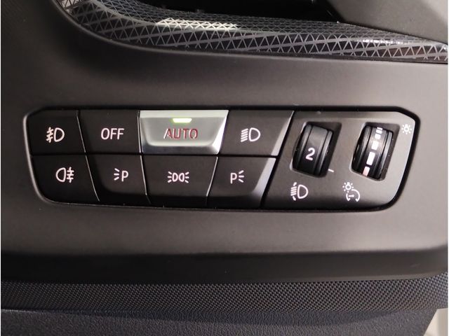 BMW 1SERIES 2021 Image 31