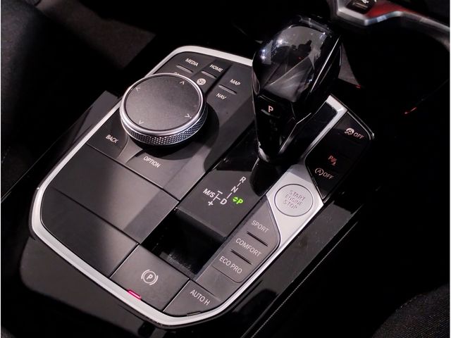 BMW 1SERIES 2021 Image 31