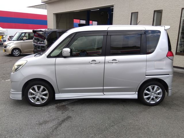 MITSUBISHI DELICA D:2 2WD 2012 Image 31