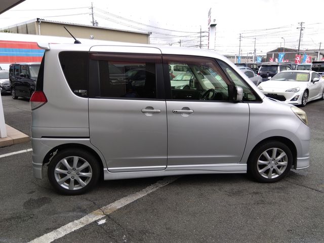 MITSUBISHI DELICA D:2 2WD 2012 Image 31