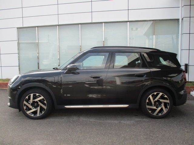 BMW MINI COUNTRYMAN 2025 Image 31