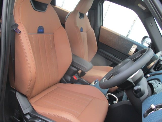 BMW MINI COUNTRYMAN 2025 Image 31