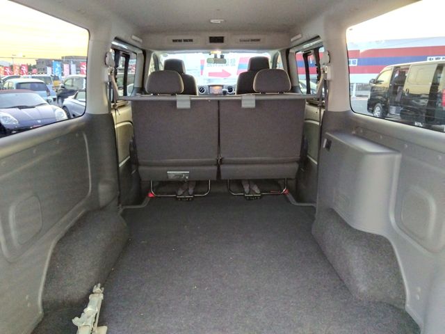 NISSAN NV350 CARAVAN 2015 Image 31