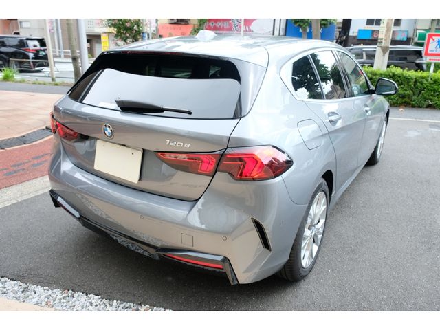 BMW 1SERIES 2025 Image 31