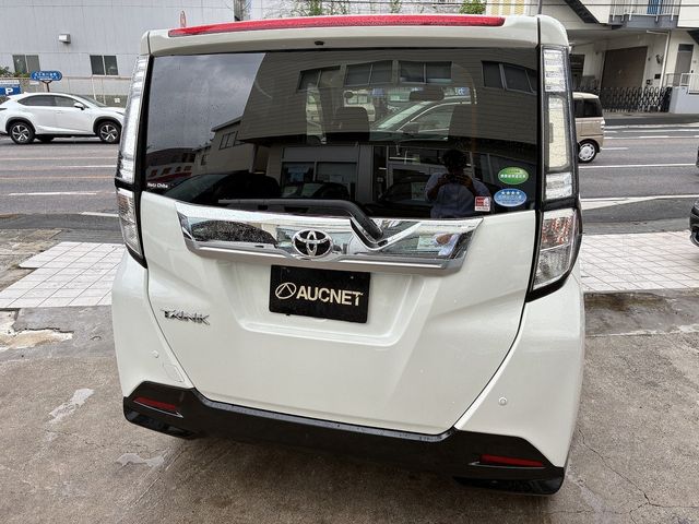 TOYOTA TANK 2018 Image 31