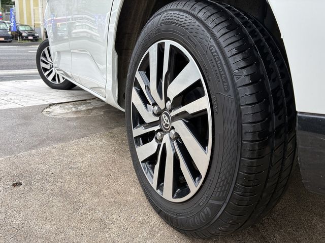 TOYOTA TANK 2018 Image 31