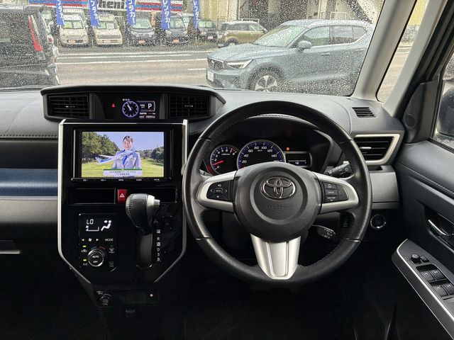 TOYOTA TANK 2018 Image 31