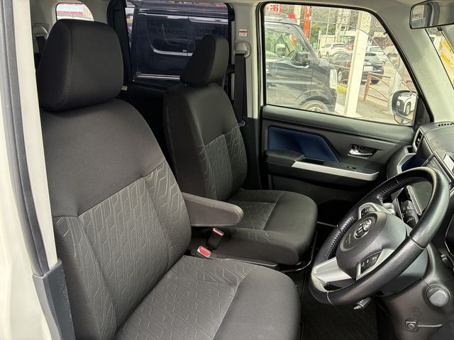 TOYOTA TANK 2018 Image 31