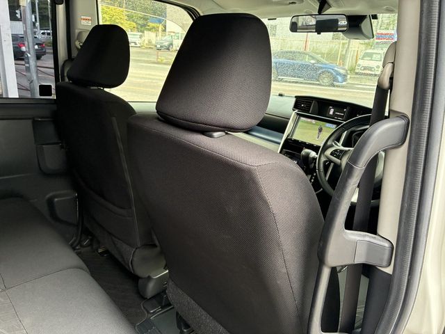 TOYOTA TANK 2018 Image 31