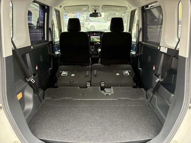 TOYOTA TANK 2018 Image 31