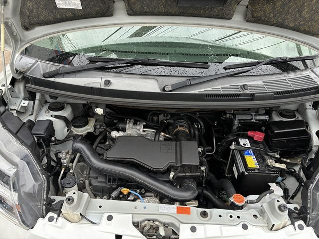 TOYOTA TANK 2018 Image 31