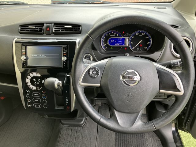 NISSAN DAYZ 2015 Image 31