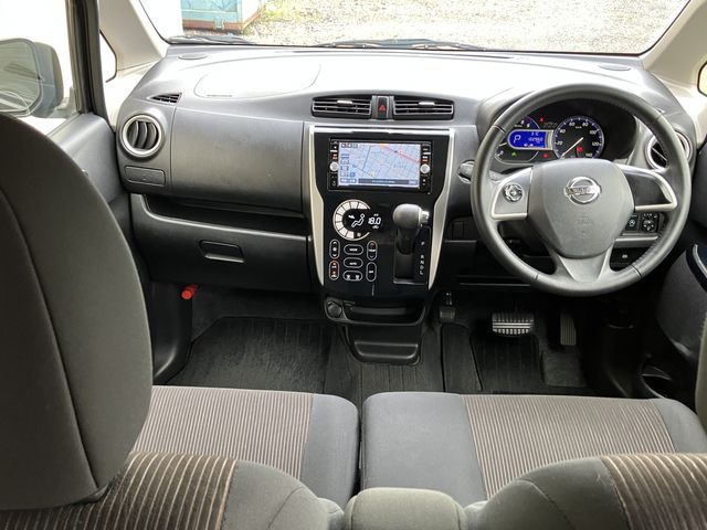 NISSAN DAYZ 2015 Image 31