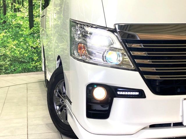NISSAN NV350 CARAVAN 2019 Image 31