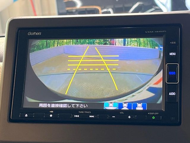 HONDA N BOX 2018 Image 31