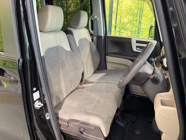 HONDA N BOX 2018 Image 31