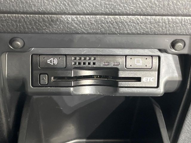 TOYOTA VELLFIRE 2011 Image 31