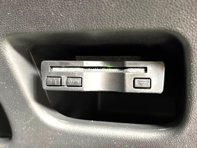 DAIHATSU CAST ACTIVA 2016 Image 31