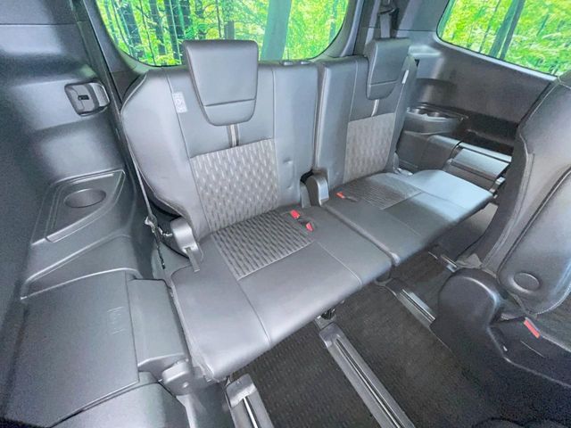 TOYOTA NOAH 4WD 2023 Image 31