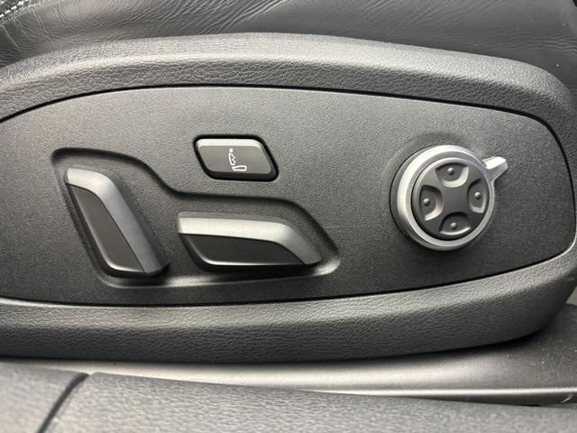 AUDI RS4 AVANT 2022 Image 31