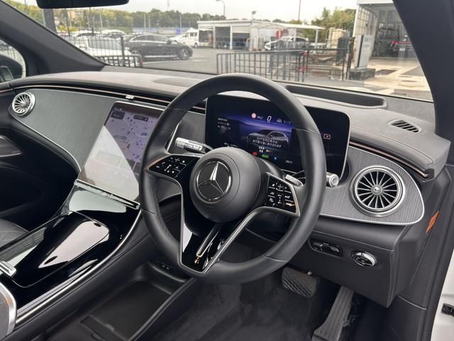 MERCEDES BENZ EQS SU 2024 Image 31