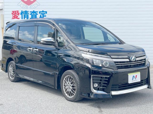 TOYOTA VOXY HYBRID 2016 Image 31