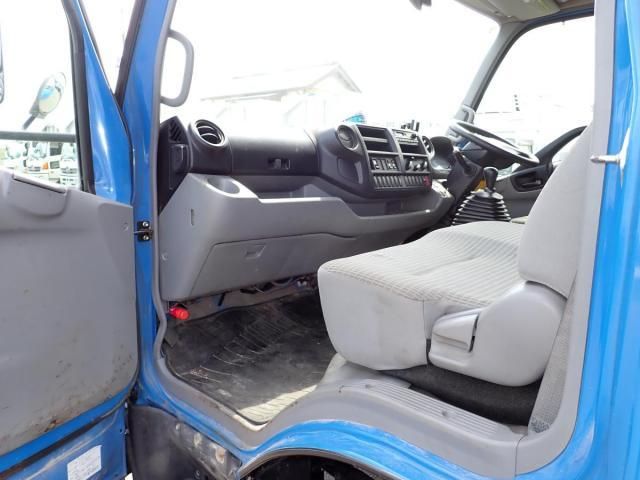 TOYOTA DYNA 2012 Image 31