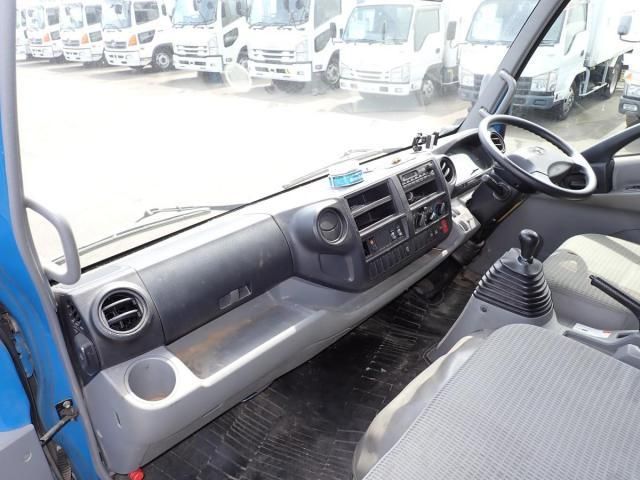 TOYOTA DYNA 2012 Image 31