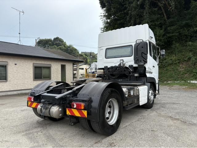 NISSAN DIESEL QUON 2019 Image 31