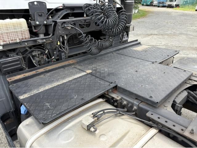 NISSAN DIESEL QUON 2019 Image 31