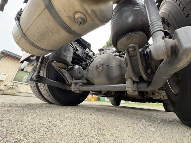 NISSAN DIESEL QUON 2019 Image 31